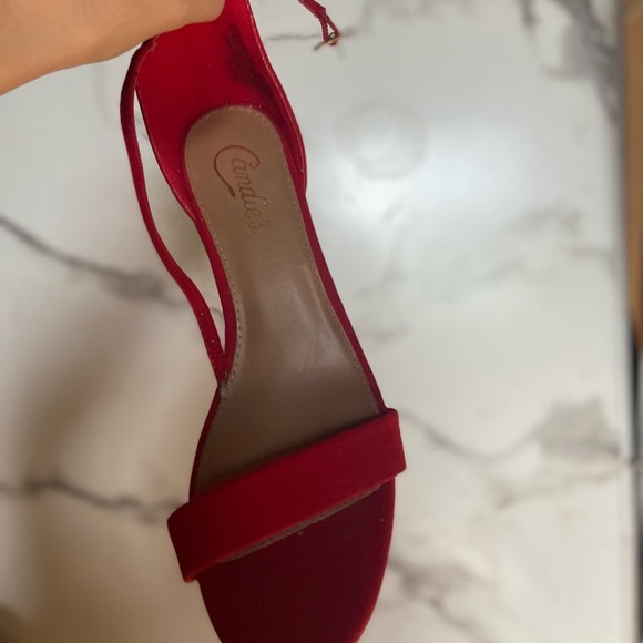 RED LOW HEELS SIZE 7 1/2 - Picture 4 of 4